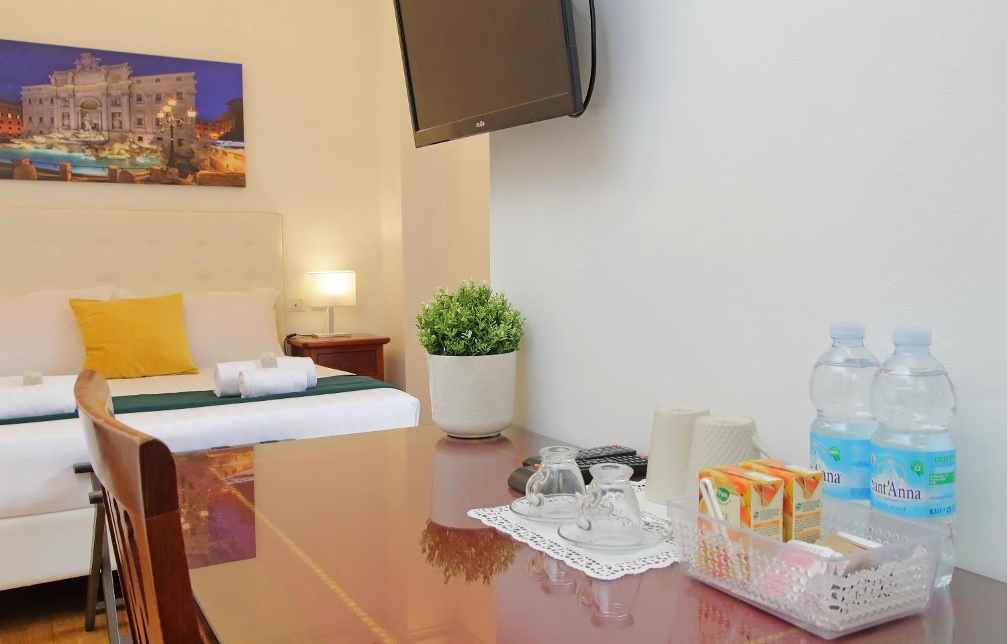 Romulus Rooms Экстерьер фото